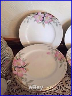 19322 Noritake China Azalea 72 Piece setting for 8-cups, saucers, bowls and plates