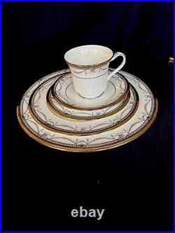 1 Five Piece Set Of Noritake Bone China Chamberlain AAA