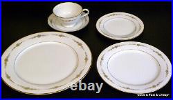 20 pcs NORITAKE fine china GOLDCOURT pattern 4 X 5 Piece Place Settings