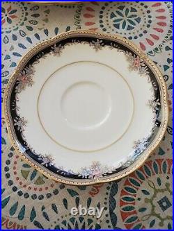 21 PIECE NORITAKE PALAIS ROYAL Bone China Dinner Setting For 4 People NICE