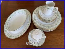 22 PC SET NORITAKE FINE CHINA SPRING MEADOW 2484 With Blue Green Floral Gold Trim