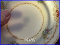 24 Pc Noritake Vanessa Set for 4 Bone China w Accent Plate 1933-52 Mark Cream