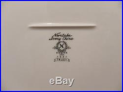 27 Pieces Noritake Ivory China Made in Japan Mix Set Trudy 7087