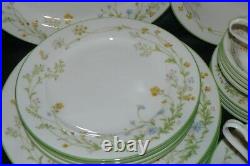 30 Piece Set of Noritake Ivory China Set Reverie #7191 Pattern Service for 4 EUC