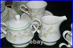 31 Piece Set of Noritake Ivory China Set Reverie #7191 Pattern Service for 4 EUC