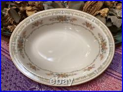33 Piece Noritake Ivory China HOMAGE Pattern #7236 Place Setting (Made in Japan)