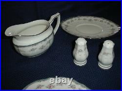 34-Piece (4 place settings + 4 server pieces) Noratake Traviata Fine China