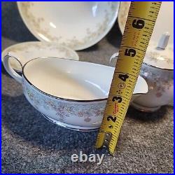 65 Piece Set Of Noritake Spring Field Pattern 2932 12 Person Set Japan