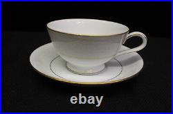 68 Pc Noritake Fine China GUENEVERE White Scroll #6517, Service for 11 (177)