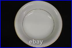 68 Pc Noritake Fine China GUENEVERE White Scroll #6517, Service for 11 (177)