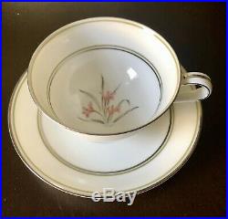 68-pc NORITAKE china KENT 5422 pattern Dinnerware Set 1953-1962