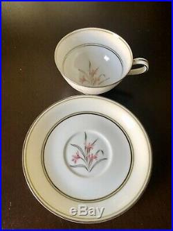 68-pc NORITAKE china KENT 5422 pattern Dinnerware Set 1953-1962