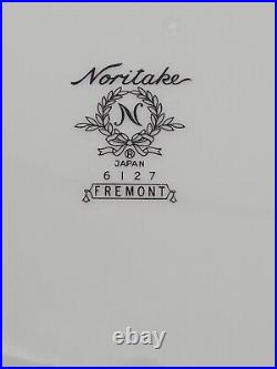 6 7pc Place Settings Noritake Fremont 6127 White/Silver Platinum Trim Edge