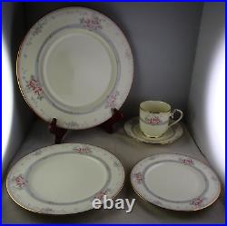 6 Noritake Magnificence Bone China Place Settings 30 Pcs. Pink Floral Minty