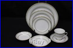 92pc Noritake EUGENIA China Set White Flower on Green Shade MINT Service for 12