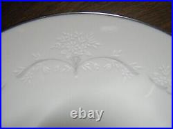94 Pieces Noritake Whitebrook China 12 Place Settings Plus Serving Dishes