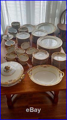 Antique set of Noritake Fine China Aurora Pattern