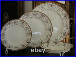 Astorbrook by Noritake 4pc piece setting Pattern Number 4300 Mauve Roses Set C