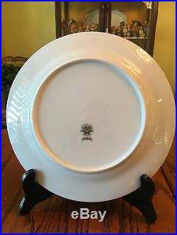 Beautiful 50pc Set of Noritake Moselle China, Great Condition. Pattern # 723