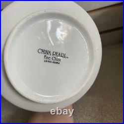 Beautiful Noritake Legendary Sweet Leilani Fine China Set (43 pieces) VINTAGE