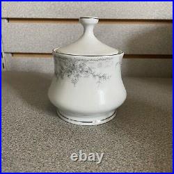 Beautiful Noritake Legendary Sweet Leilani Fine China Set (43 pieces) VINTAGE