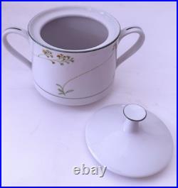 Contemporary Fine China By Noritake UPBEAT 2691 55 Piece Set