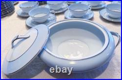 Elegantly Beautiful Noritake Bluedale 5533 Dinnerware Set. Complete 12 Setting