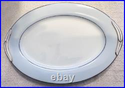 Elegantly Beautiful Noritake Bluedale 5533 Dinnerware Set. Complete 12 Setting