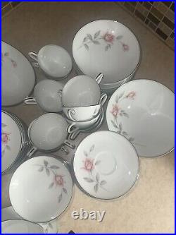 Japan Noritake Rosemarie 6044 83 piece china set (1959 to 1975) Floral Elegance