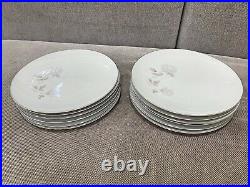 Japanese Noritake China Porcelain Rosay 6216 Pattern Set of 12 Dinner Plates