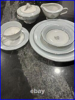 Mavis Noritake China 5543 Vintage Setting for 8 Used