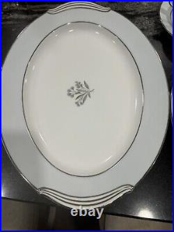 Mavis Noritake China 5543 Vintage Setting for 8 Used
