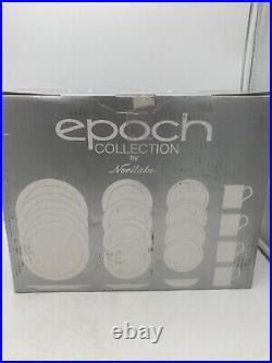 NEW Epoch Collection by Noritake 16 Piece Holiday Dinner Set E115 MR SNOWMAN