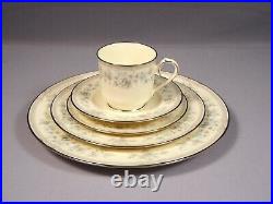 NORITAKE BUENA VISTA Bone China Dinner Set for 8 Plates Bowl Cup Gravy