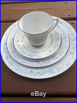 NORITAKE China CAROLYN 2693 Fine China 12 PLACE SETTINGS / 60 PCS