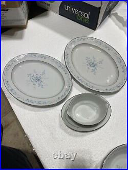 NORITAKE China CAROLYN 2693 SERVES EIGHT PLUS SERVING PCS= 43PCS TOTAL