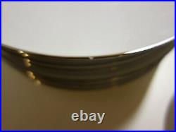 NORITAKE China-Georgian-6440 pattern 5 pc-4 Place Settings-Total of 20 pieces