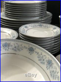 NORITAKE Contemporary Fine China BLUE HILL #2482 43 Piece Set Service for 8