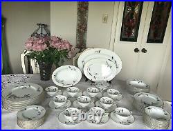 NORITAKE-DINNERWARE -Fine China Japan 6907 -7Pieces -10 Place Setting + Serving