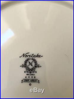 NORITAKE Fine China GRAPE ARBOR 4008 18 pc Vintage Dinnerware Dishes Set White