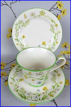 NORITAKE Ivory China Green Reverie dinner set / service for 4. Plates cups etc