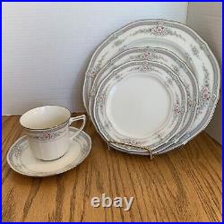NORITAKE Ivory China ROTHSCHILD 20-piece Service for 4 Pale Blue Pink Floral NEW