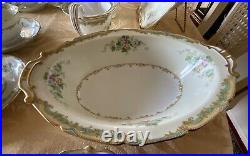 NORITAKE -Japan -LARUE -Dinnerware Set- 7 Pieces -8 Place Setting +Serving Pc