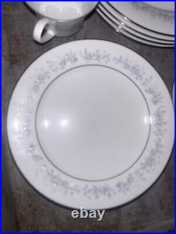 NORITAKE MARYWOOD 2181 CONTEMPARY FINE CHINA DINNERWARE SET JAPAN 4-5 Pc. Setti