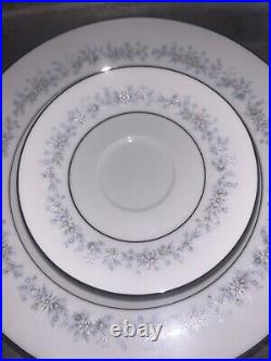 NORITAKE MARYWOOD 2181 CONTEMPARY FINE CHINA DINNERWARE SET JAPAN 4-5 Pc. Setti