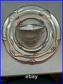NORITAKE Rubigold 89501 8 Eight PIECE PLACE SETTINGS & Serving Pcs 70 Pcs MNT