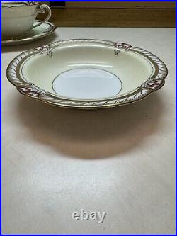 NORITAKE Rubigold 89501 8 Eight PIECE PLACE SETTINGS & Serving Pcs 70 Pcs MNT