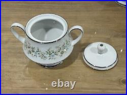 NORITAKE SET SAVANNAH 2031 JAPAN See Pictures For Details NEW