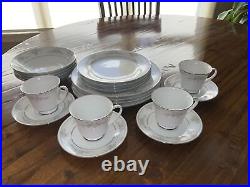 NORITAKE Sweet Leilani Service For 4 EXCELLENT