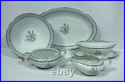 NORITAKE china BLUEBELL 5558 pattern 89-piece SET SERVICE for 12 + 5 Serving